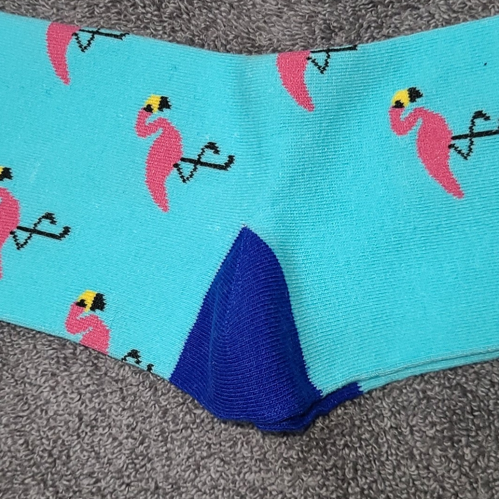 Pink flamingos! Blue toe socks - Picture 10 of 16